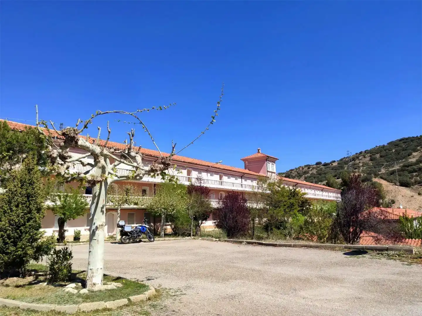 Vista exterior de Piso en venta en Aliaga con Parquet, Amueblado y Balcón
