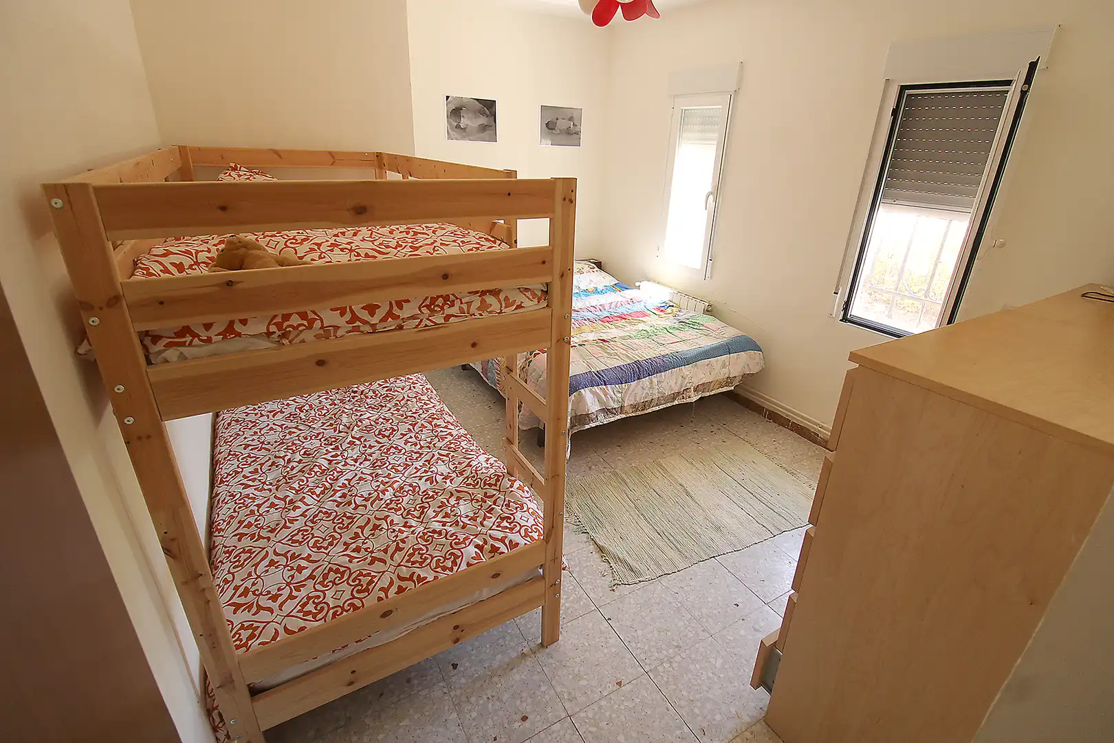 Dormitori de Casa o xalet en venda en Uceda amb Calefacció, Jardí privat i Parquet