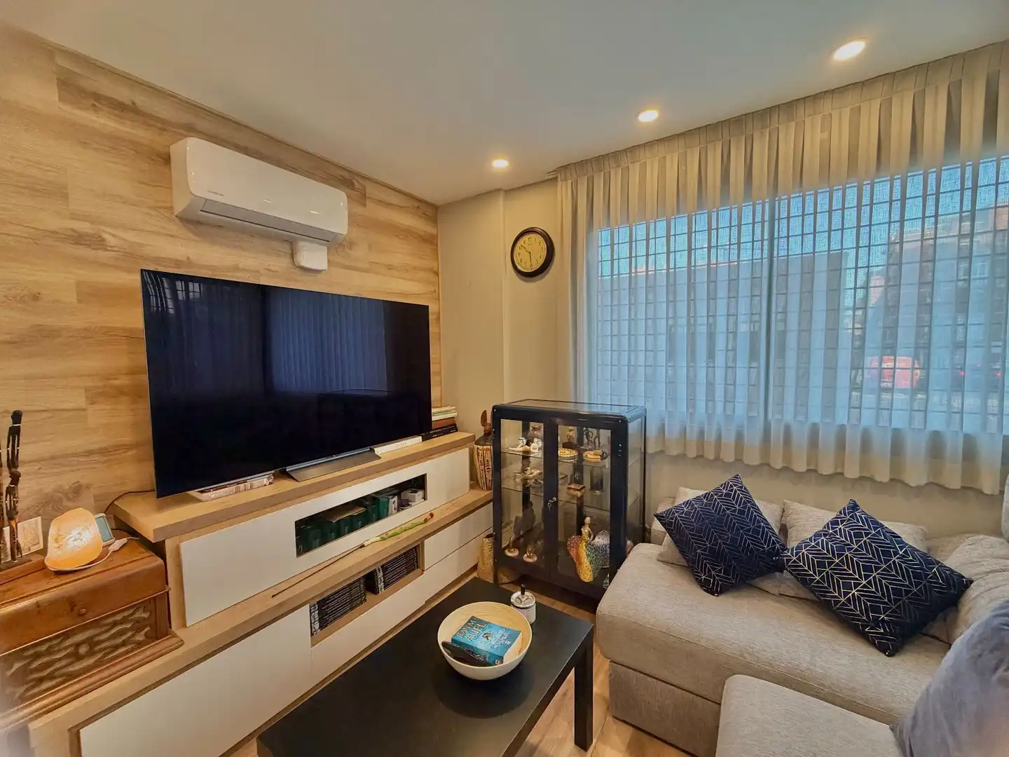 Sala de estar de Dúplex en venta en Badalona con Aire acondicionado y Calefacción