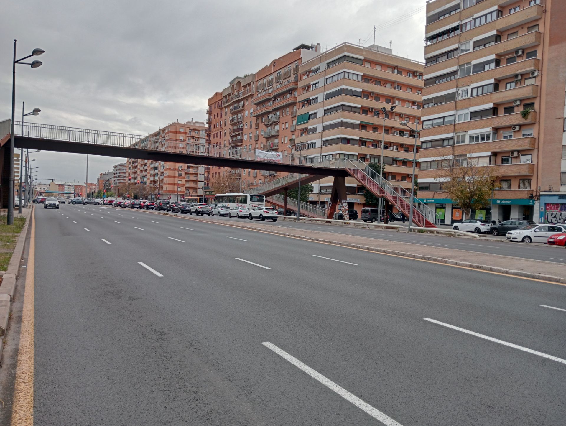Vista exterior de Pis en venda en  Valencia Capital amb Parquet, Moblat i Forn
