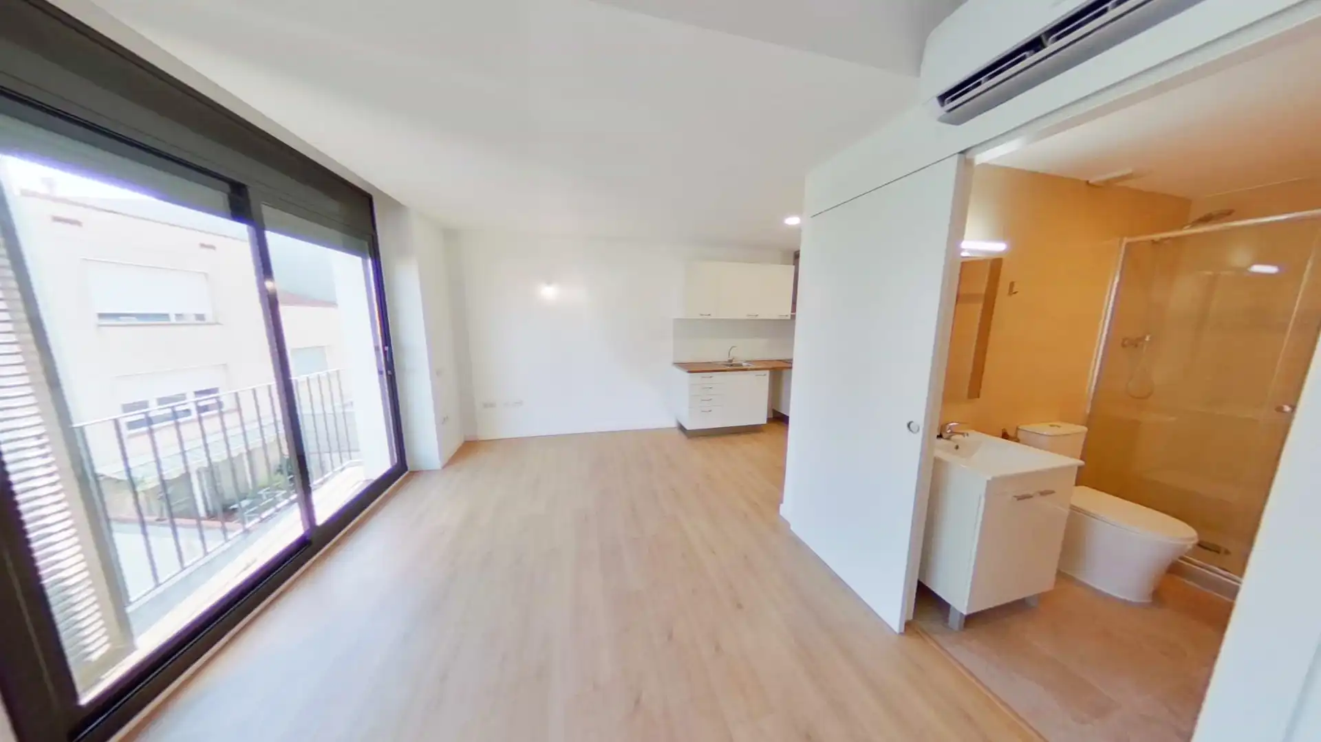 Bedroom of Study for sale in Terrassa  with Parquet flooring