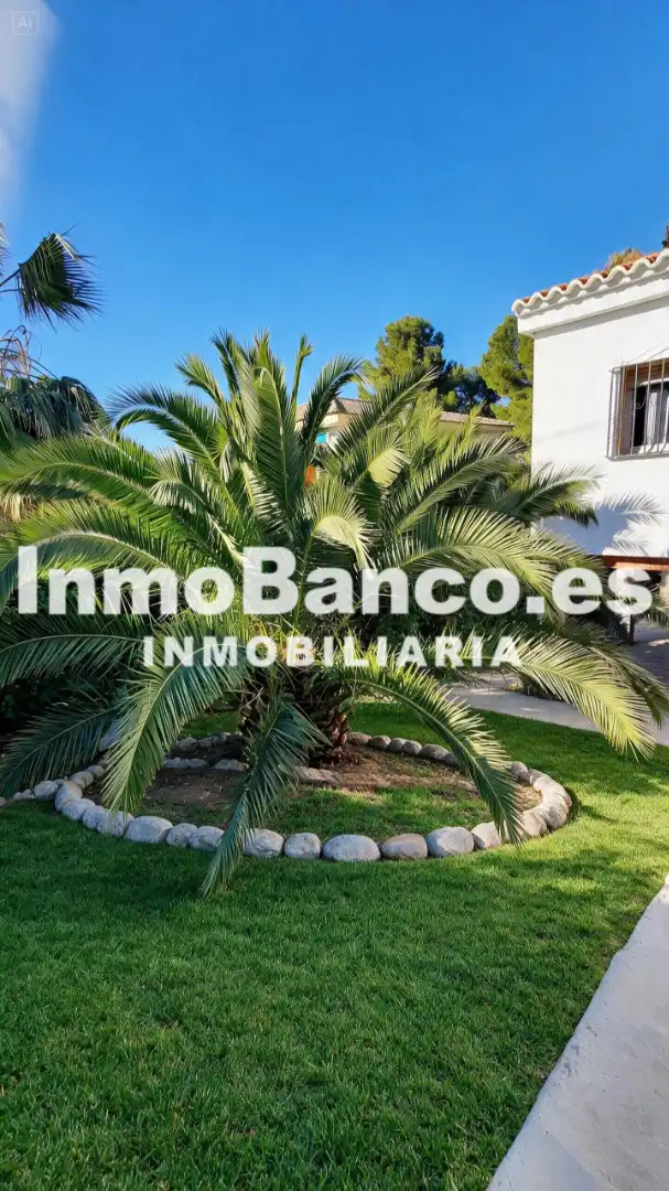 Casa o xalet en venda en Chiva amb Jardí privat i Terrassa