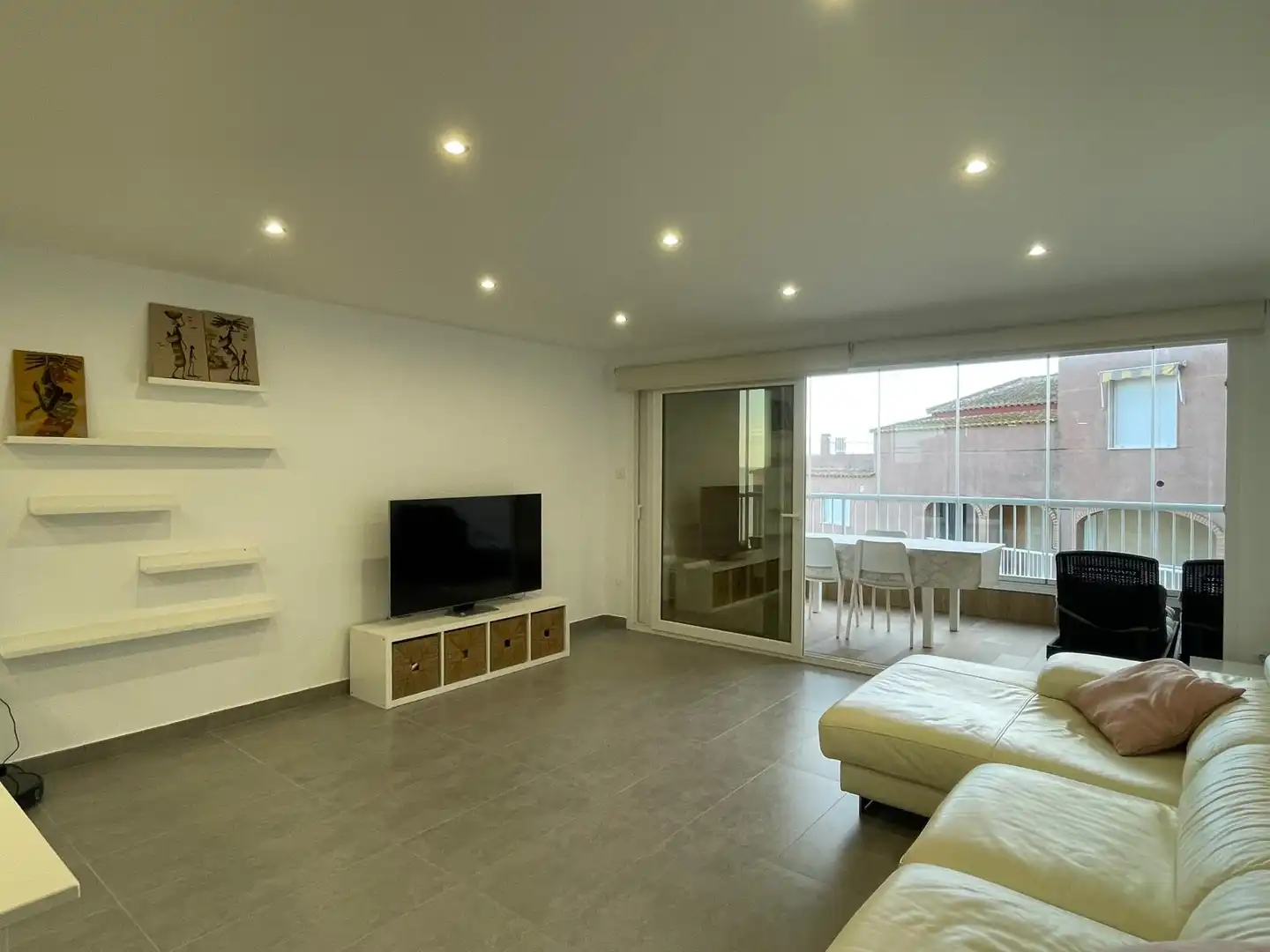 Apartments for rent to own in El Faro