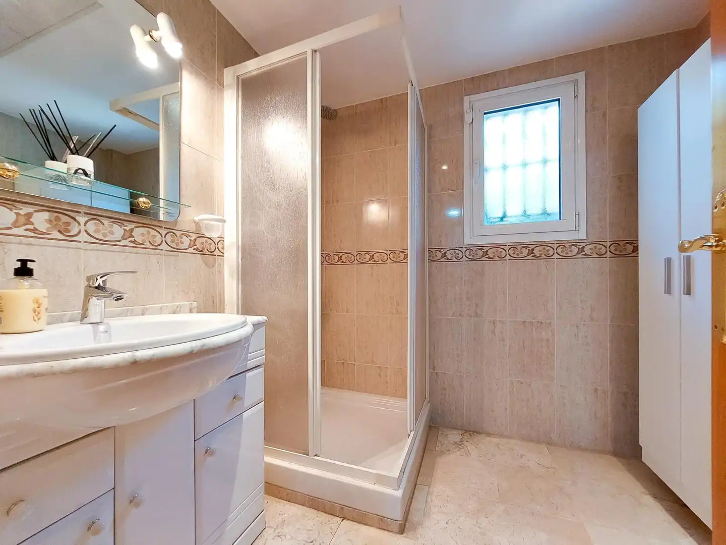 Badezimmer von Maisonette zur Miete in Marbella mit Schwimmbad, Möbliert und Gemeinschaftspool