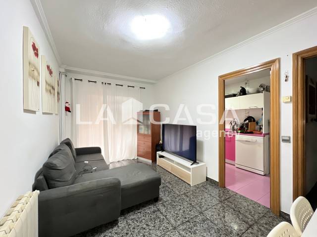 Piso en Venta en Passatge Riu Segre en Lloreda