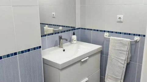 Foto 2 de Habitació a Avenida Herminio Almendros, 17, Almansa, Albacete