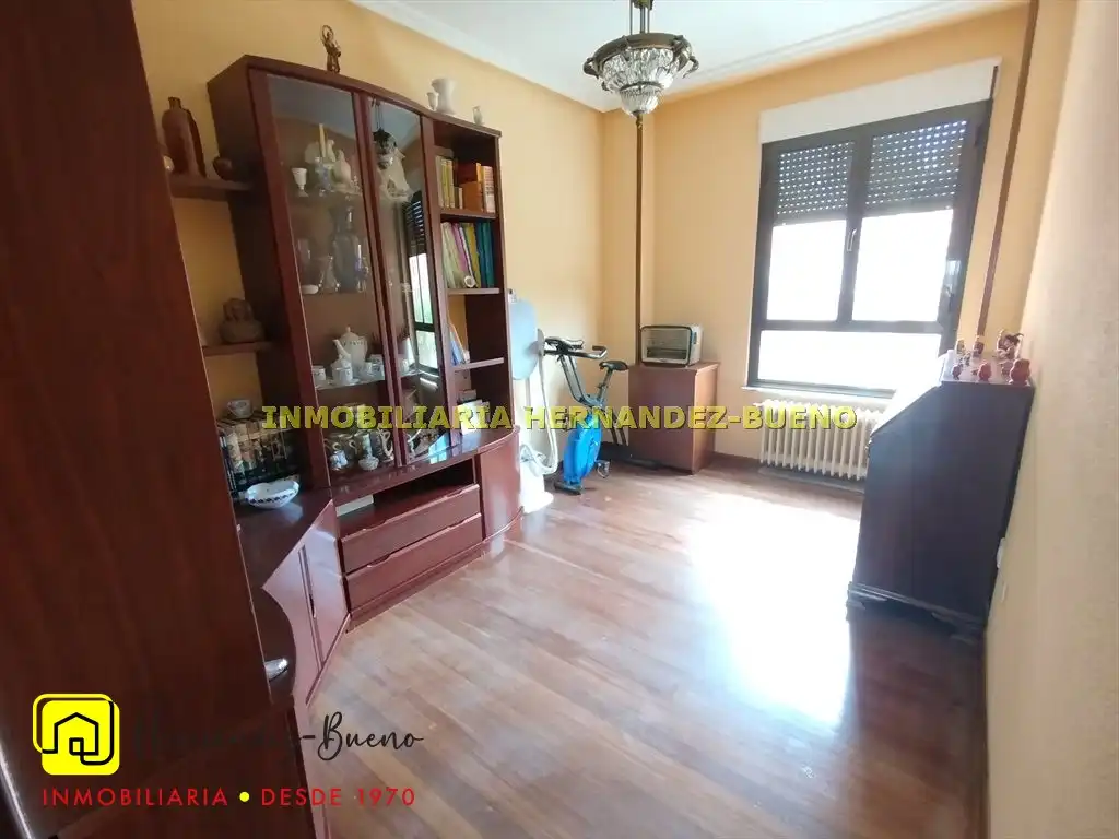 Habitación de Piso en venta en Salamanca con Calefacción, Trastero y Amueblado
