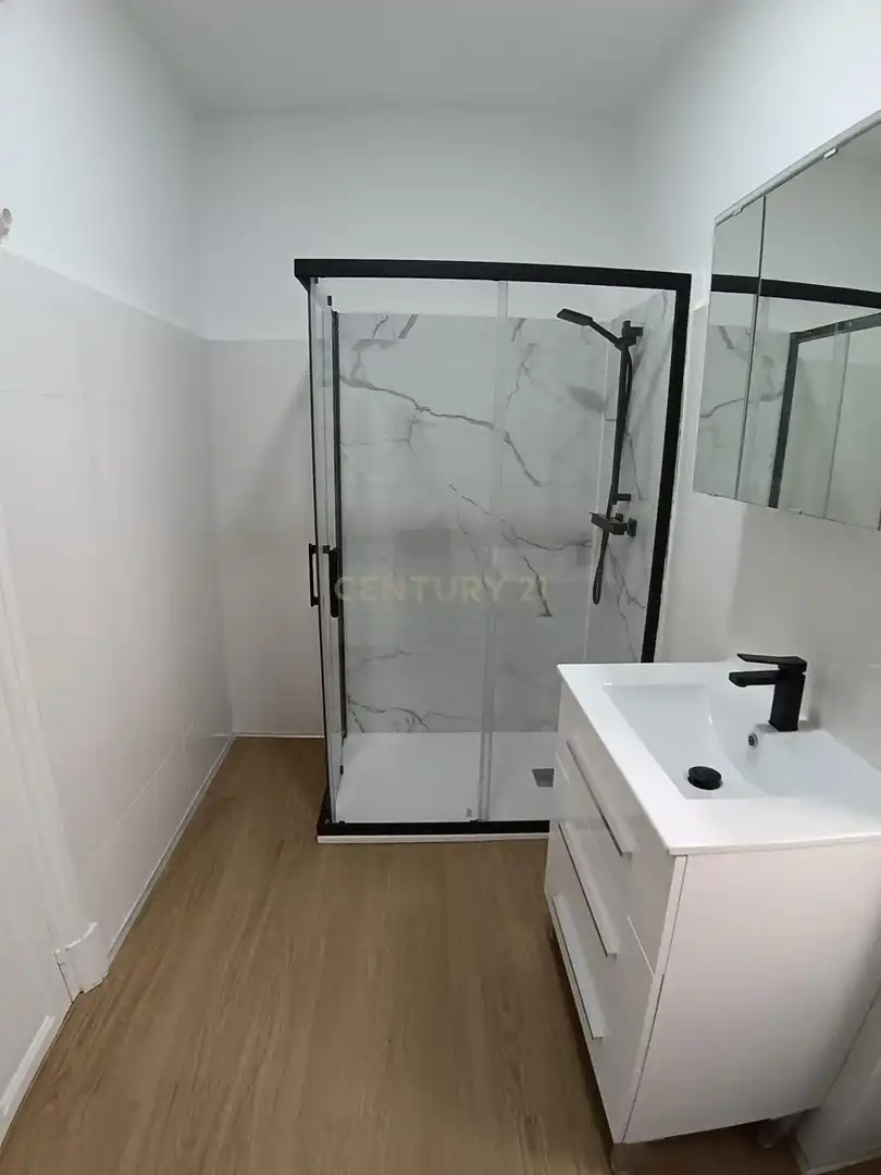 Bathroom of Flat for rent in Oñati, Gipuzkoa