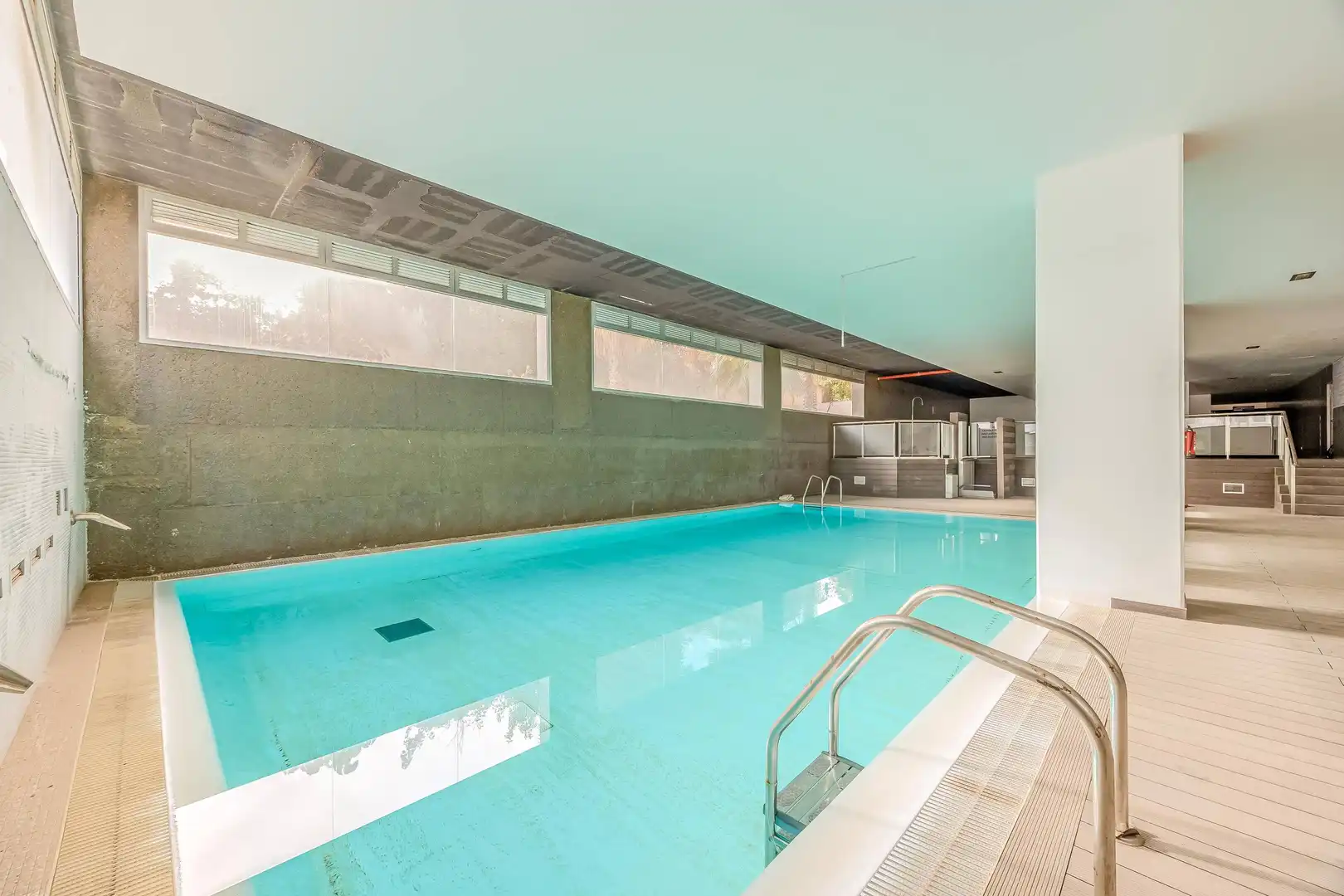 Piscina de Pis en venda en Ciudad Alta