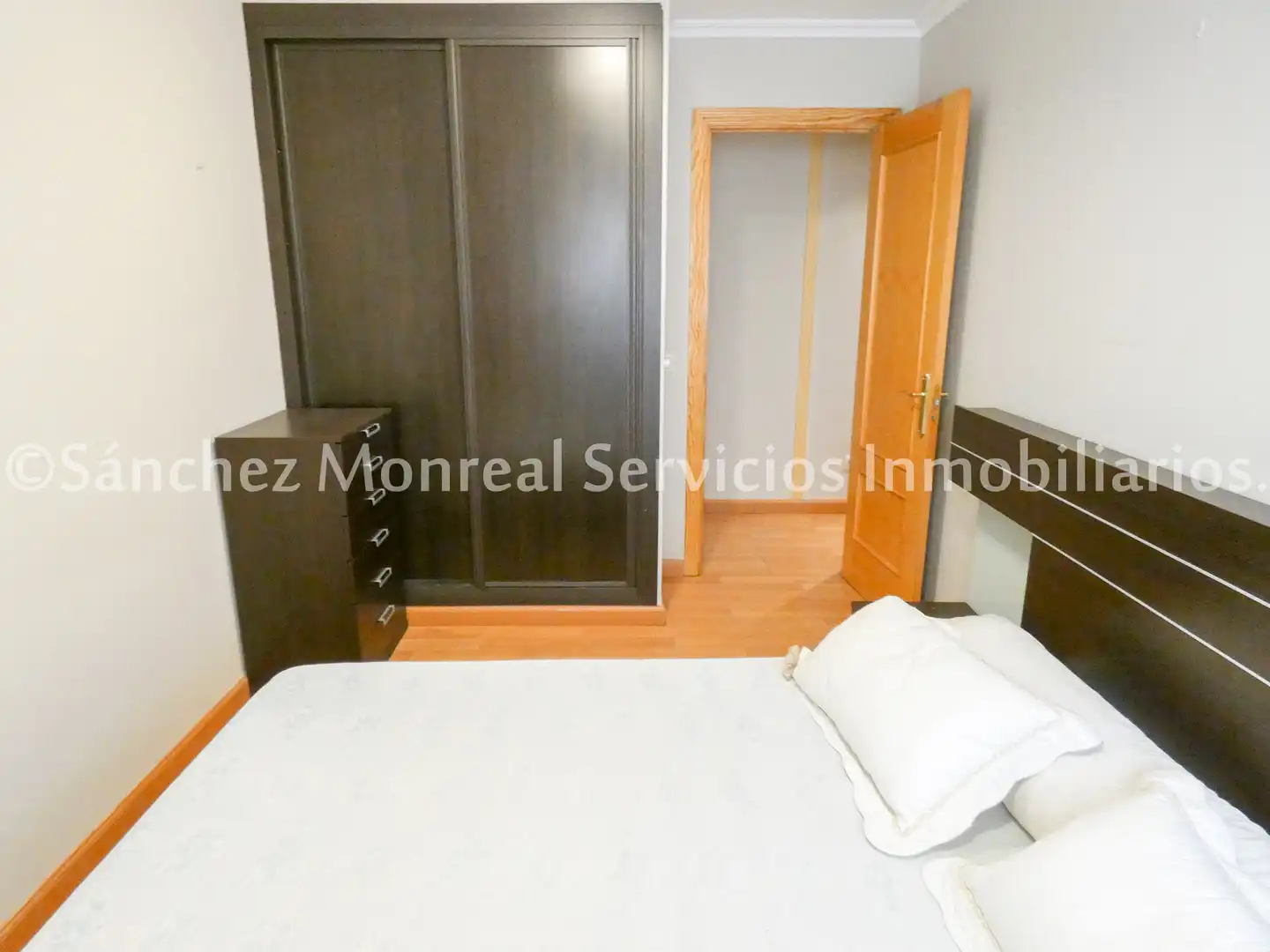 Flat with lift for sale in Calle del Pintor Antonio Murat, imagen 11