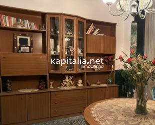 Sala d'estar de Casa o xalet en venda en La Pobla del Duc amb Terrassa i Traster