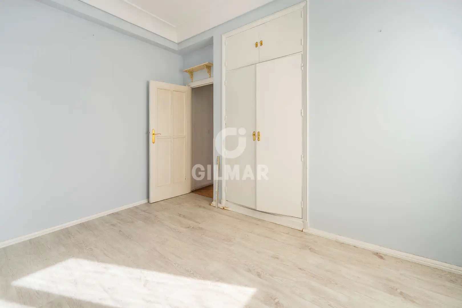 Bedroom of Flat for sale in Madrid  with Heating and Storage room