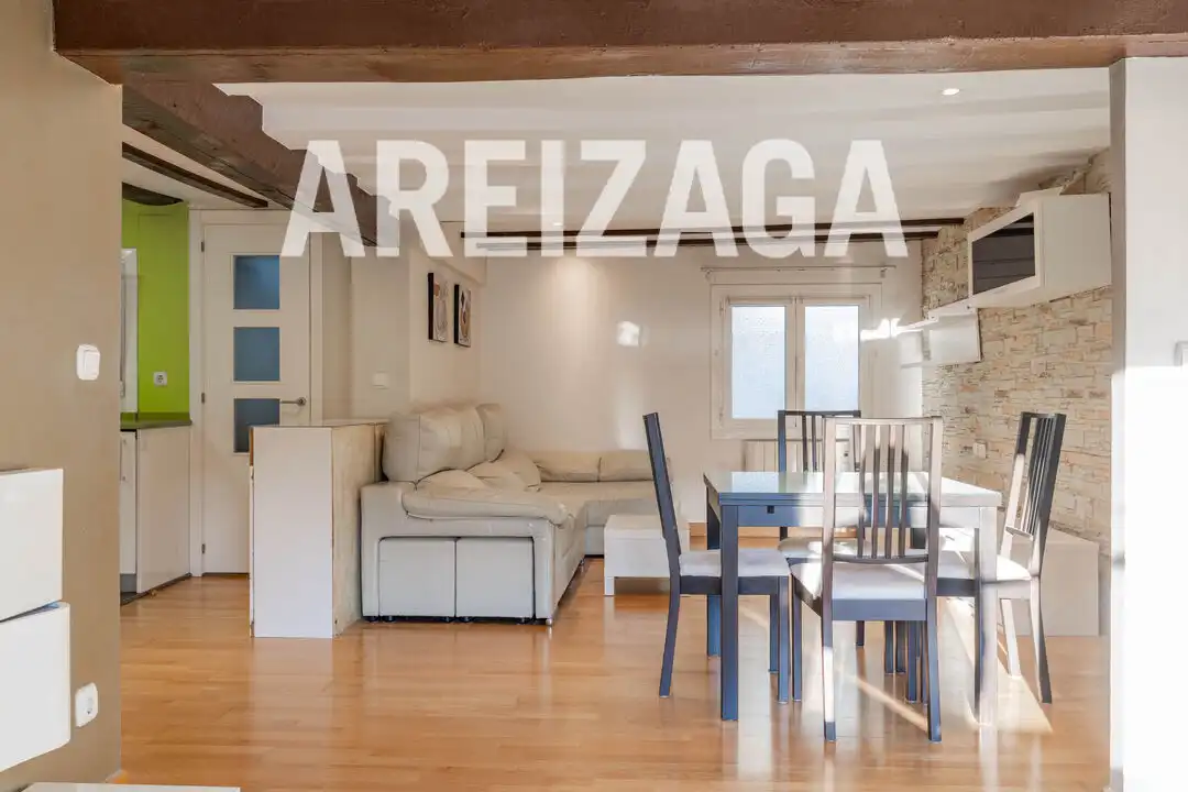 Piso en venta en Donostia - San Sebastián  con Calefacción