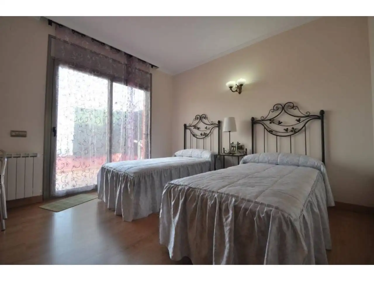 Dormitori de Casa o xalet en venda en Lloret de Mar amb Calefacció, Terrassa i Piscina