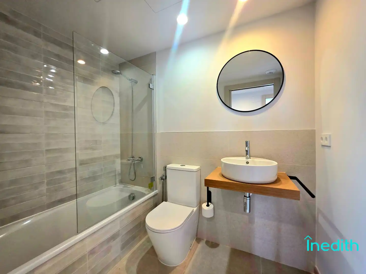 Baño de Piso en venta en Sant Pere de Ribes con Aire acondicionado, Calefacción y Jardín privado