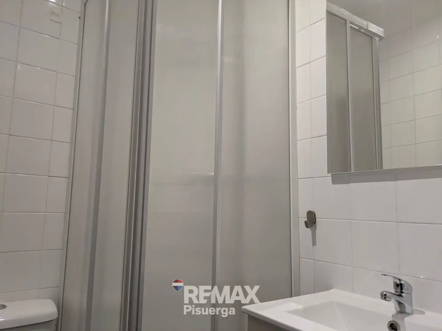 Bathroom of Flat for sale in Valladolid  with Heating