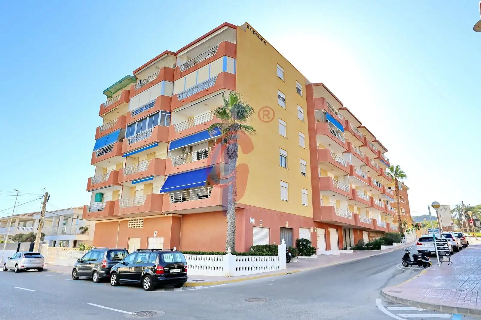 Vista exterior de Apartamento en venta en Guardamar del Segura con Terraza y Balcón