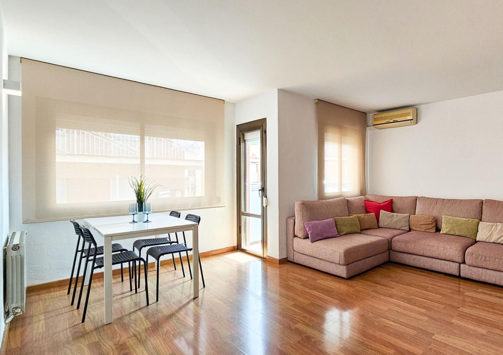 Flat for sale in de Cornellà Modern, La Gavarra, Cornellà de Llobregat