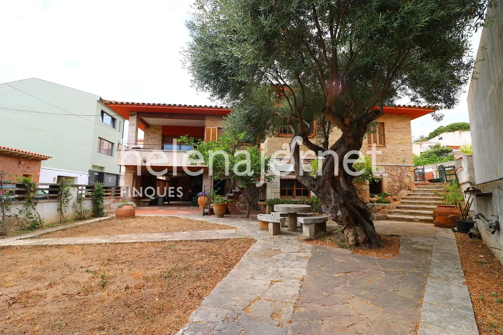 Vista exterior de Casa adosada en venta en Sant Feliu de Guíxols con Amueblado