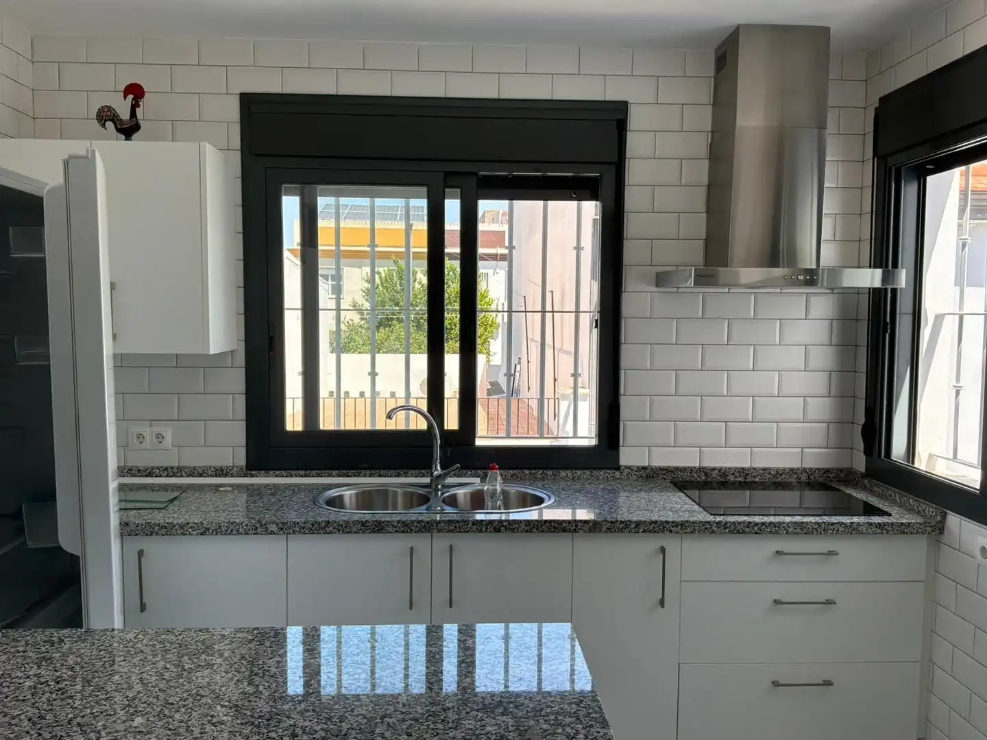 Küche von Gebäude zum Verkauf in Utrera