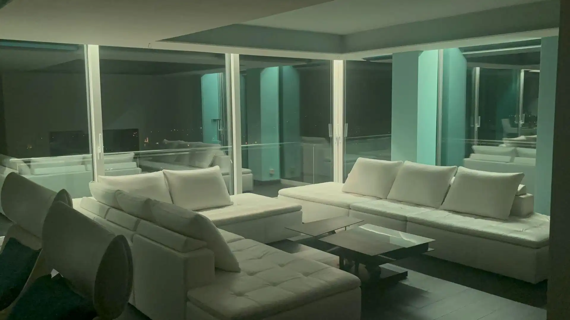 Living room of Flat for sale in Sitges  with Air Conditioner, Heating and Private garden