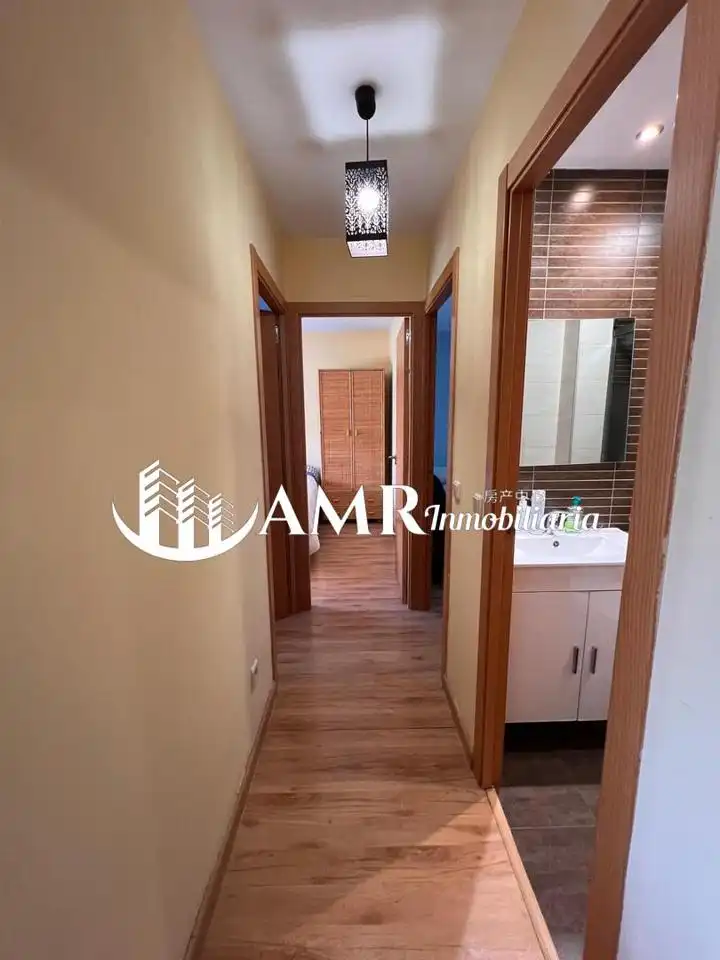 Piso en venta en Leganés con Calefacción y Alarma