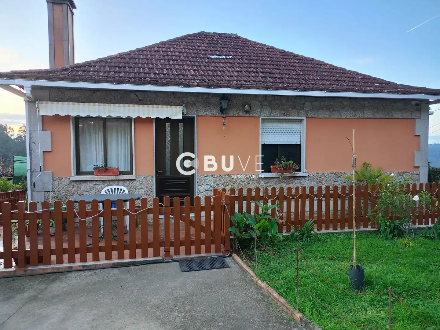 Vista exterior de Casa o chalet en venta en Moraña con Calefacción, Jardín privado y Parquet