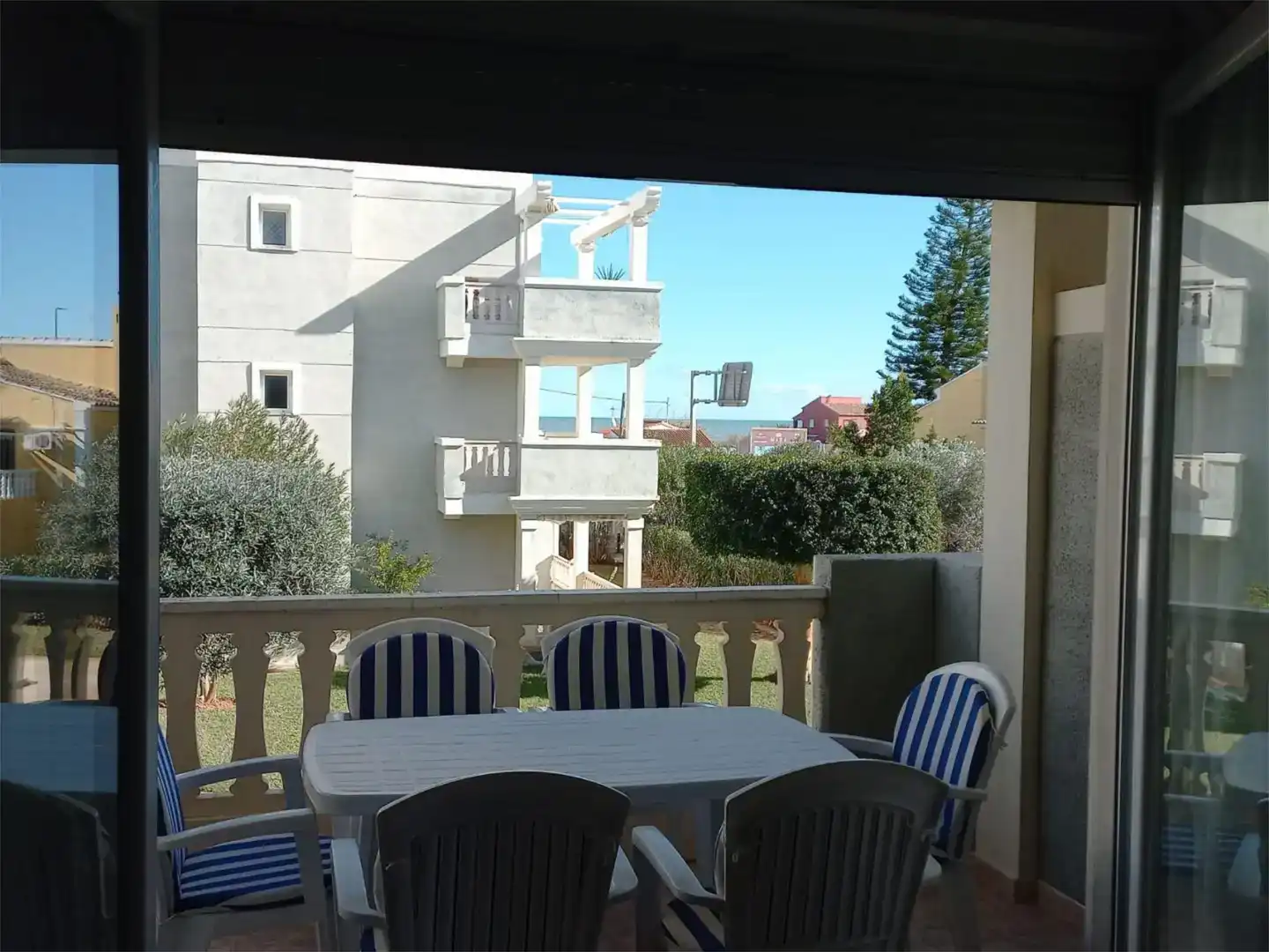 Terrasse von Wohnung zur Miete in Dénia mit Klimaanlage, Privatgarten und Schwimmbad