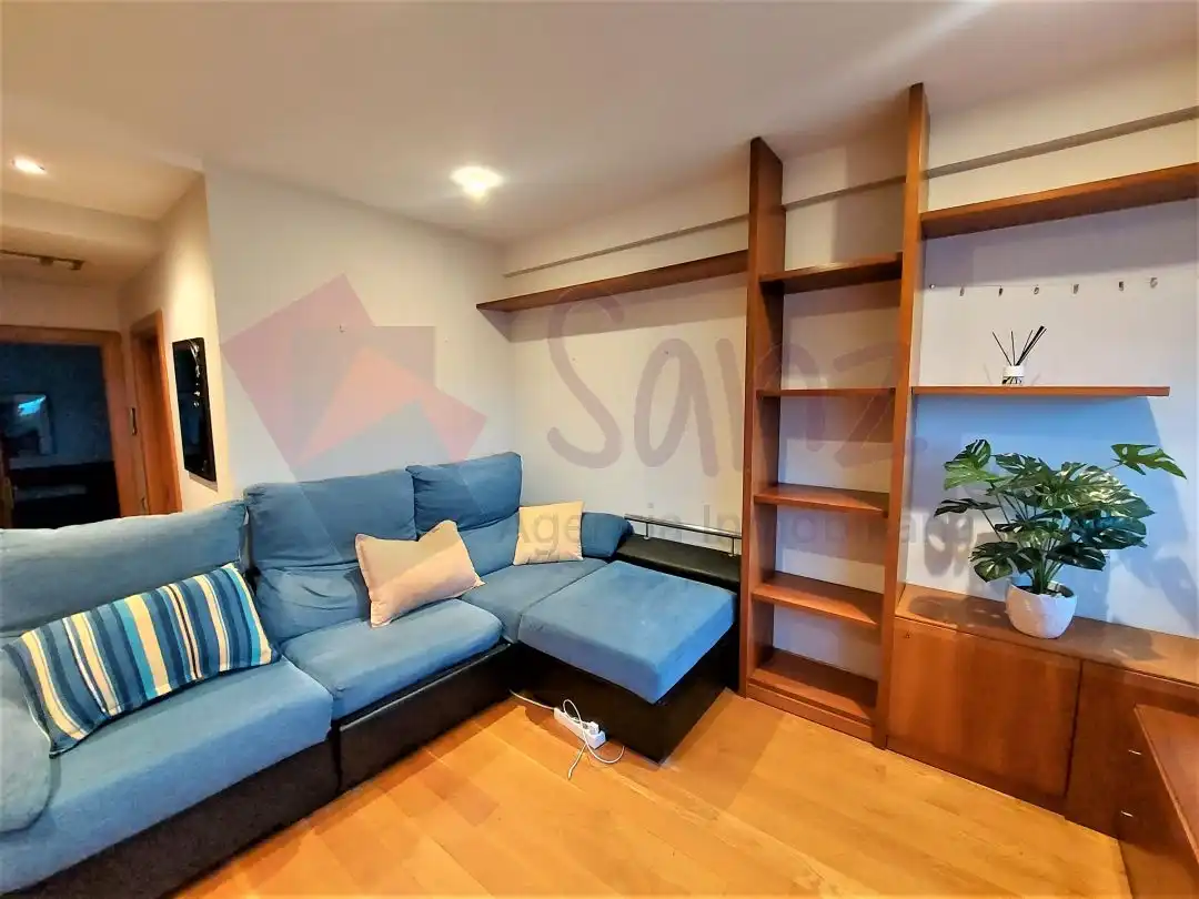 Flat for sale in  Logroño  with Heating