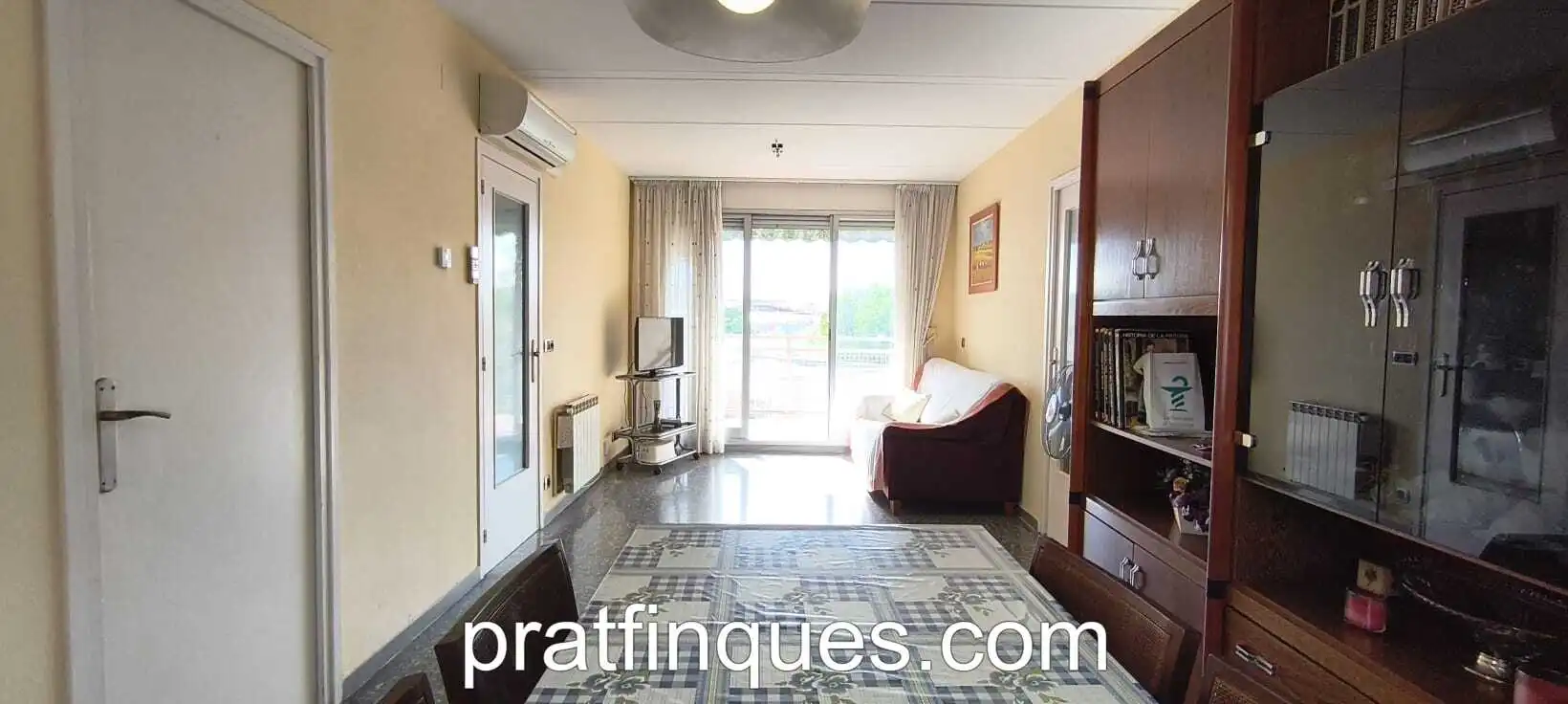 Wohnzimmer von Wohnung zum Verkauf in El Prat de Llobregat mit Klimaanlage, Heizung und Ofen