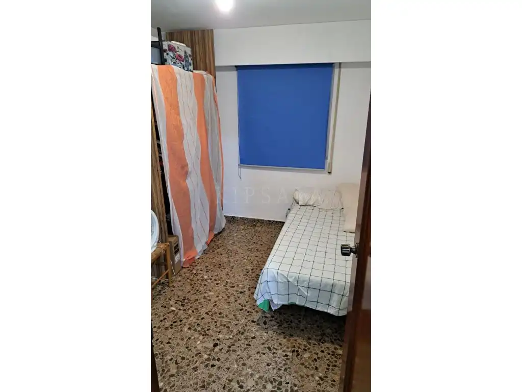 Bedroom of Flat for sale in Valencia  with Air Conditioner and Terrace