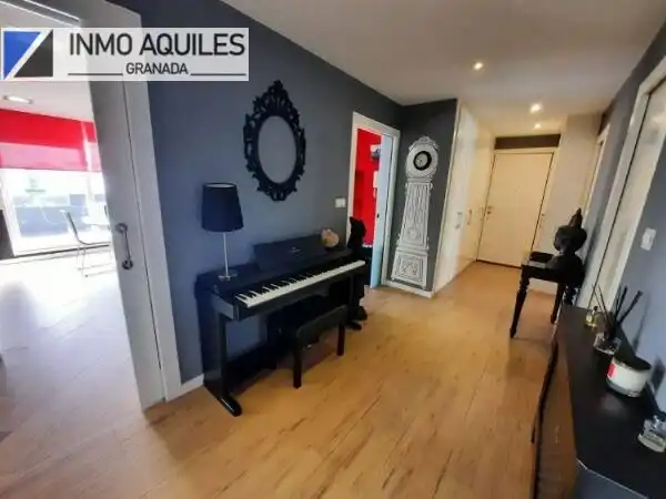 Dachboden zur Miete in Granada mit Heizung, Terrasse und Balkon