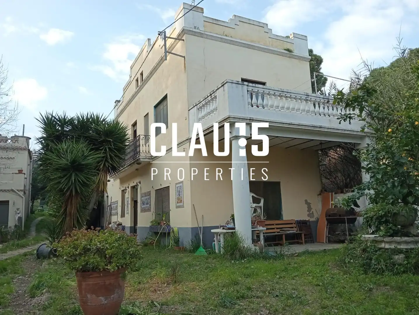 Vista exterior de Finca rústica en venta en Sant Pol de Mar con Jardín privado