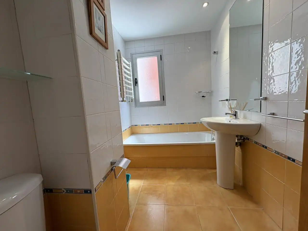 Baño de Piso en venta en Madrid con Aire acondicionado, Calefacción y Terraza