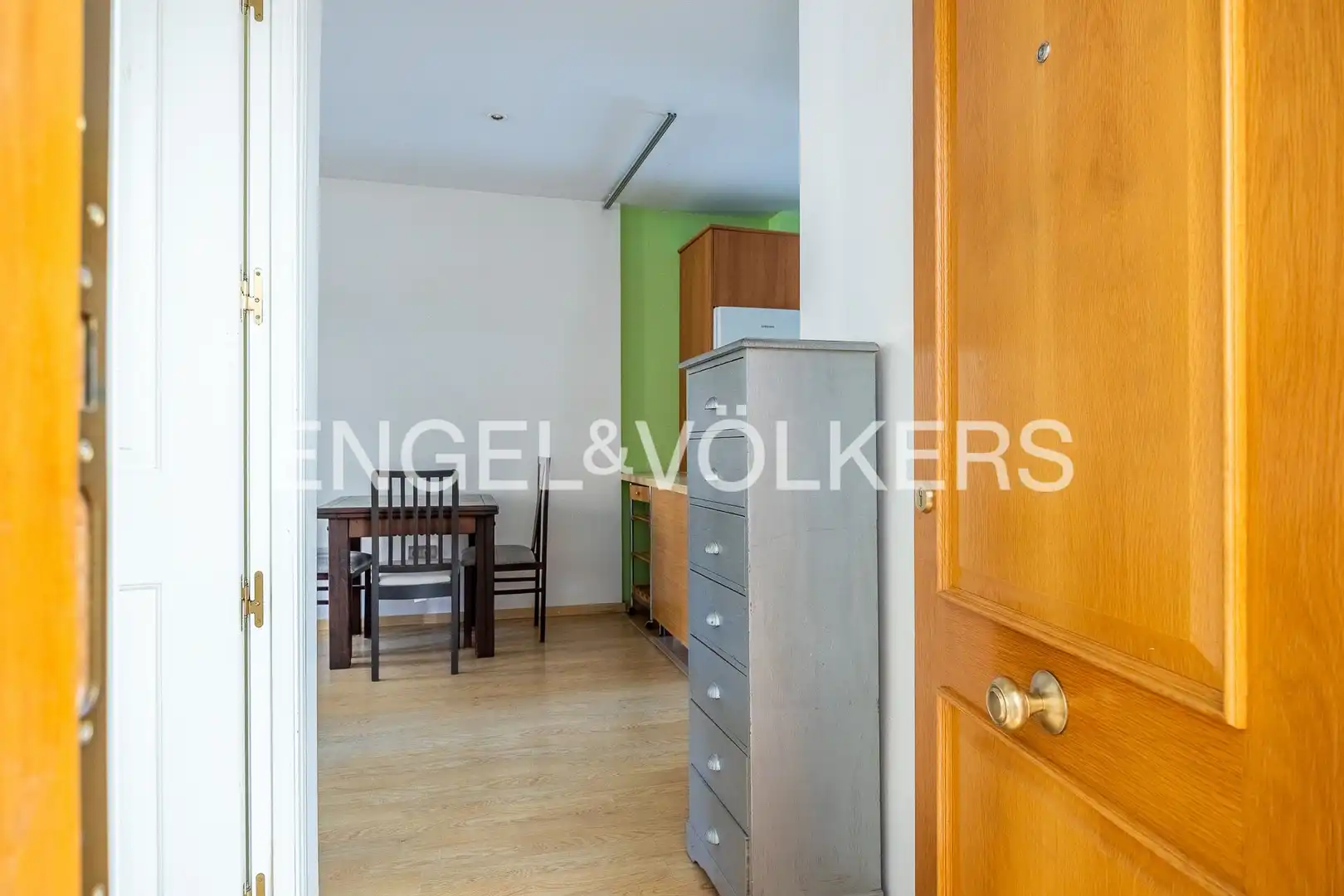 Flat for sale in Casco Antiguo, imagen 3