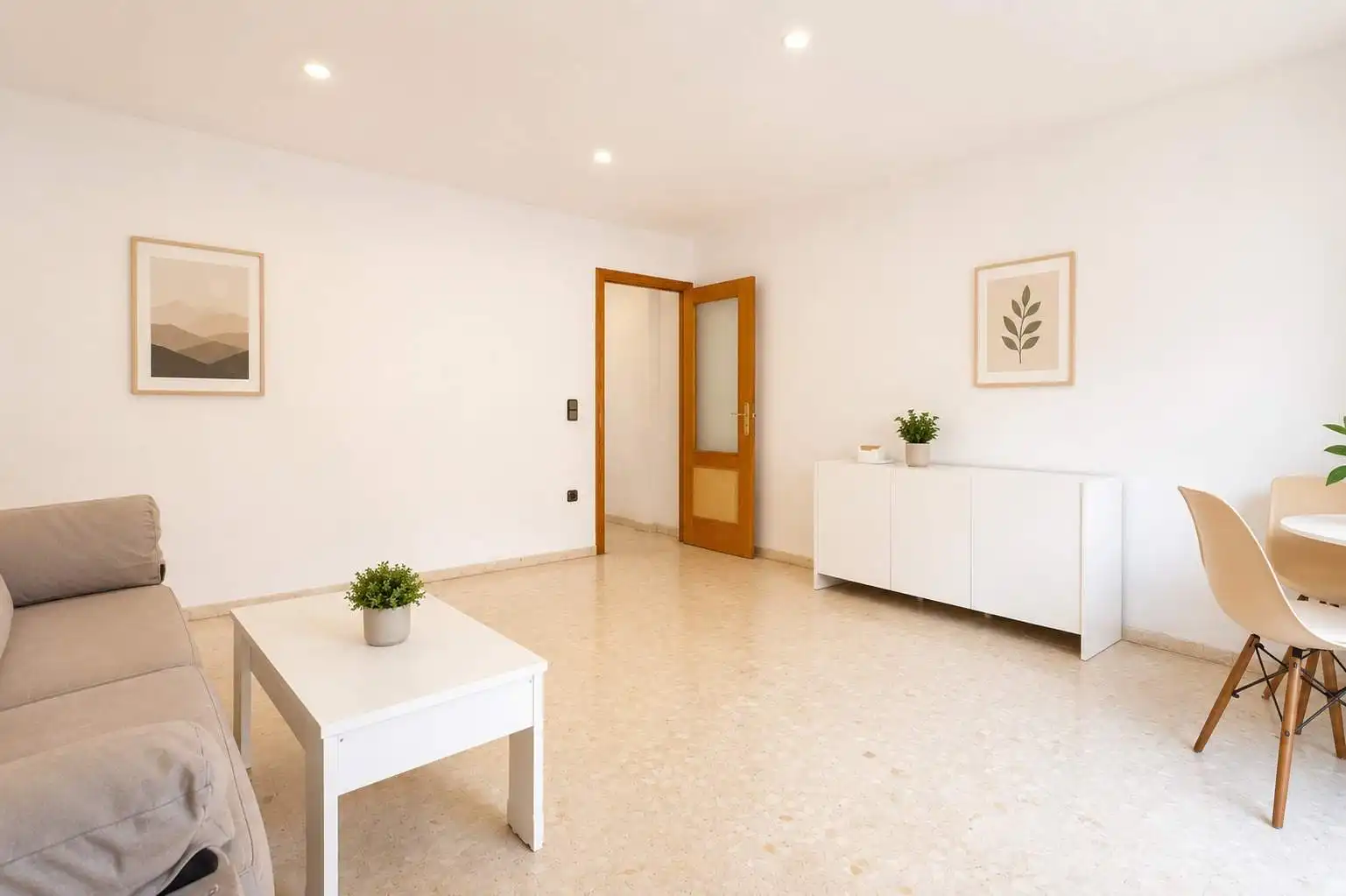Wohnung zum Verkauf in Gandia mit Möbliert
