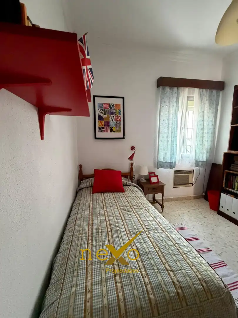 Habitación de Casa o chalet en venta en Carmona
