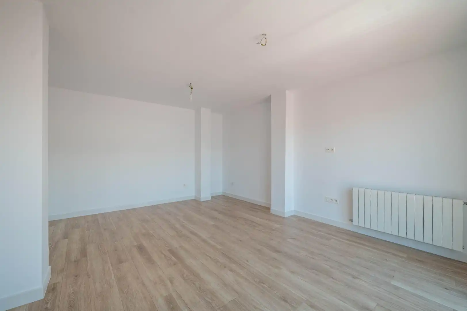Habitación de Ático en venta en Granada con Aire acondicionado, Calefacción y Terraza