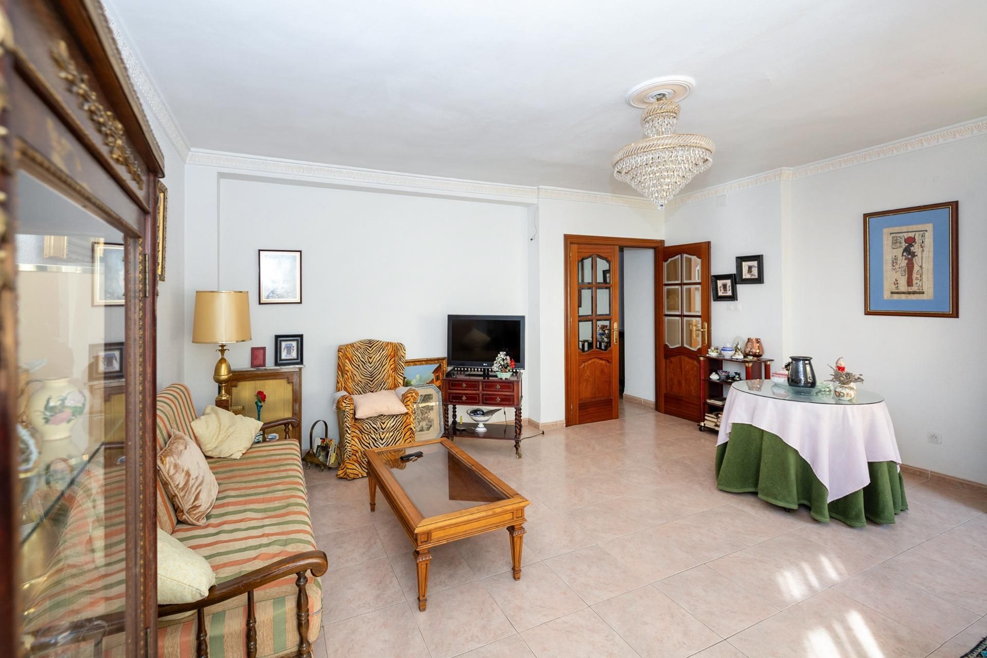 Sala d'estar de Pis en venda en  Granada Capital amb Aire condicionat i Calefacció
