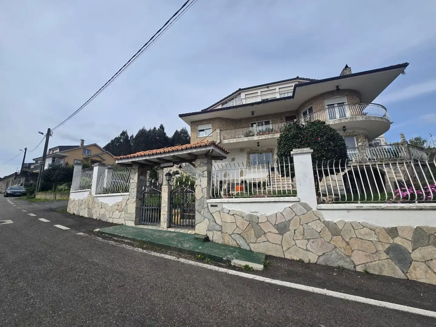 Xalet amb jardí en venda a Calle Paraíso 25