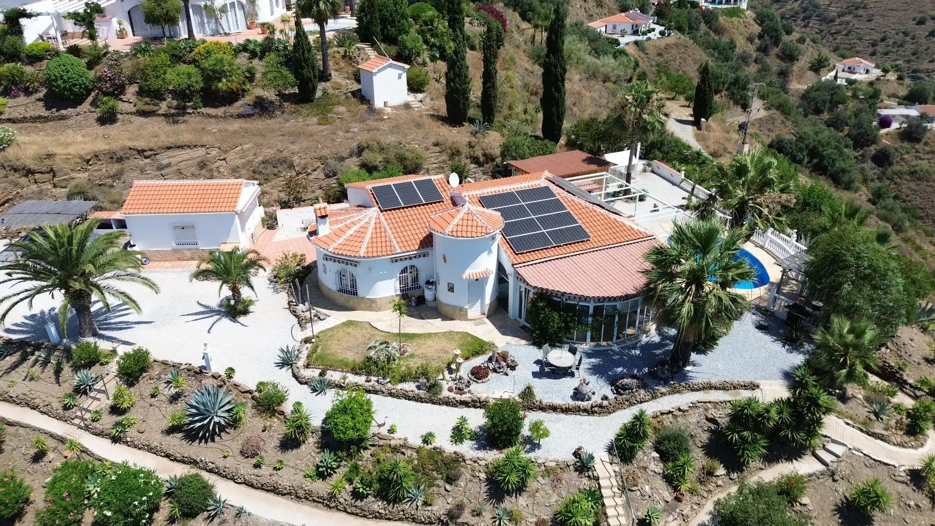 Vista exterior de Finca rústica en venda en Arenas amb Aire condicionat, Jardí privat i Terrassa