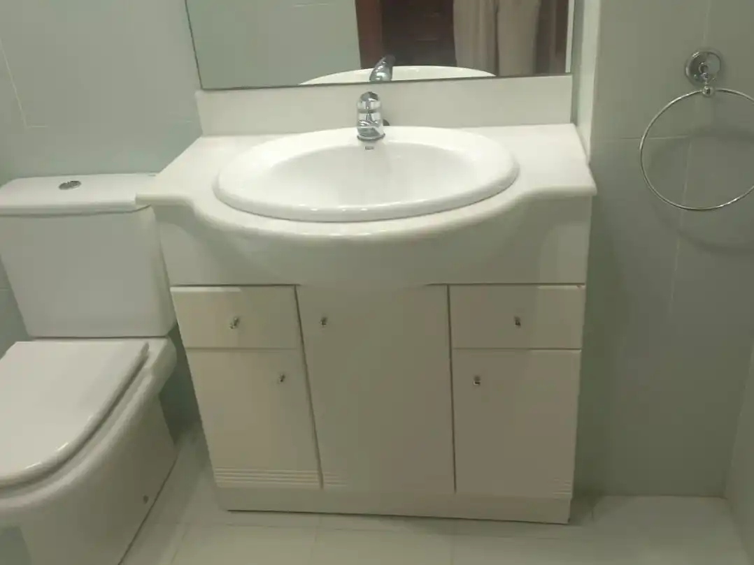 Bany de Pis en venda en Santo Domingo de la Calzada amb Terrassa i Balcó