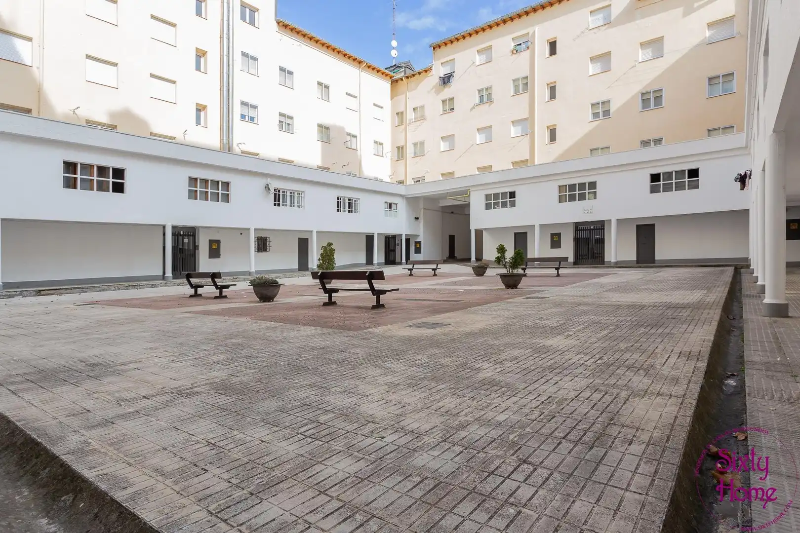 Vista exterior de Piso en venta en Jaca con Aire acondicionado, Calefacción y Parquet
