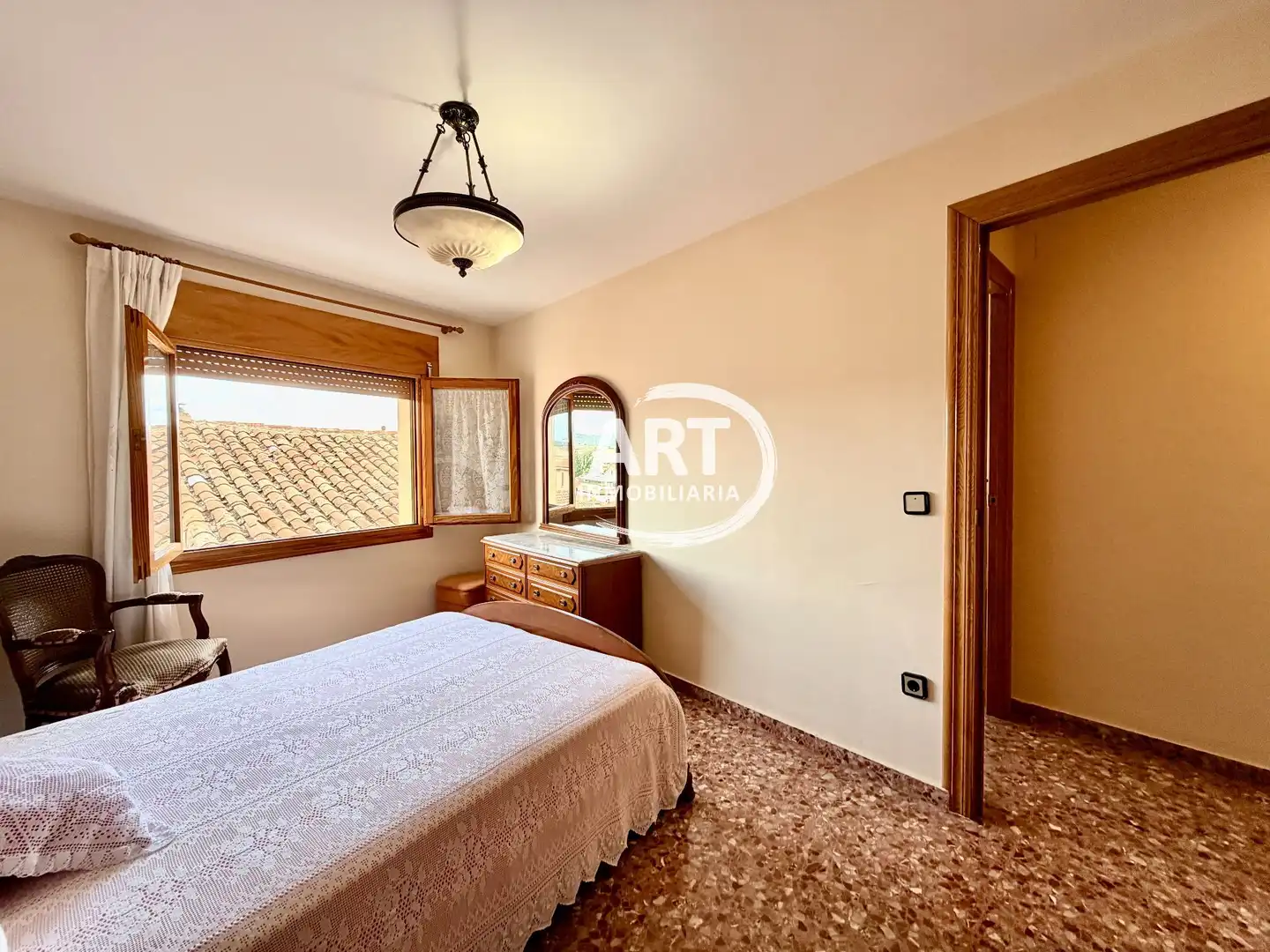 Dormitori de Casa o xalet en venda en Cedrillas amb Calefacció, Terrassa i Traster