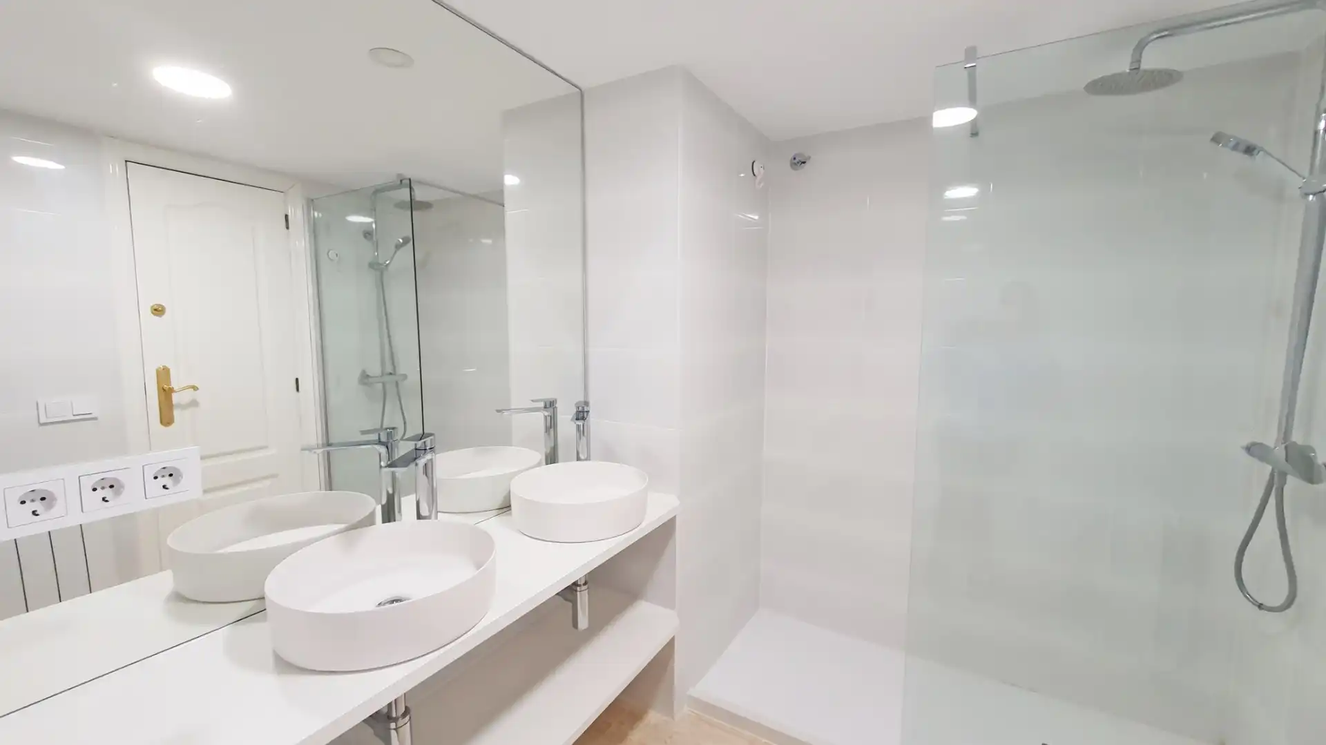 Apartament amb terrassa de lloguer a Passeig Marítim de Neptú, imagen 30