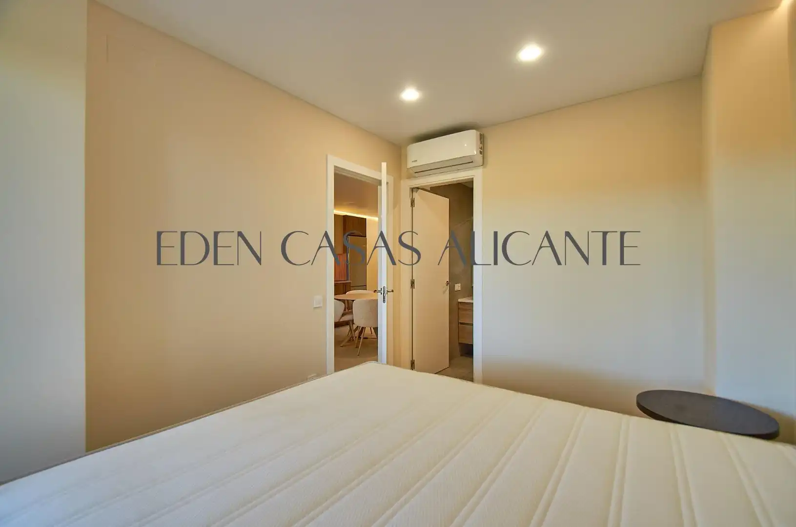 Piso con terraza en venta en Avenida PINTOR FERNANDO SORIA, imagen 15