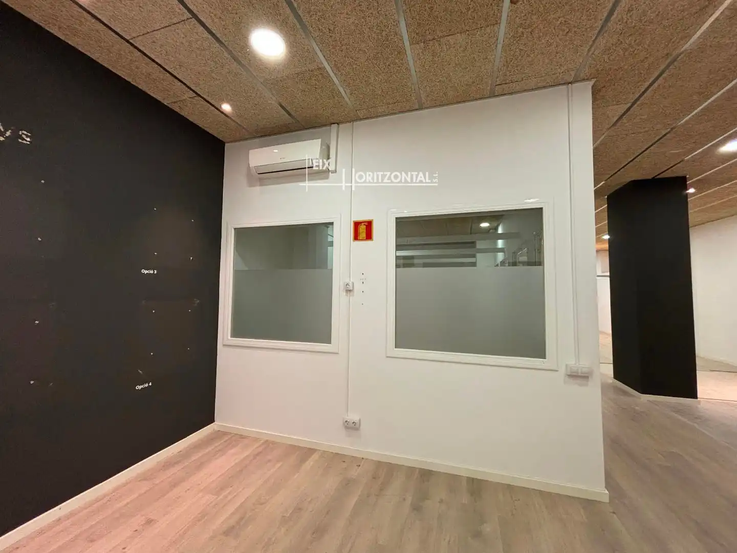 Geschaftsraum zur Miete in Barberà del Vallès mit Klimaanlage und Internet
