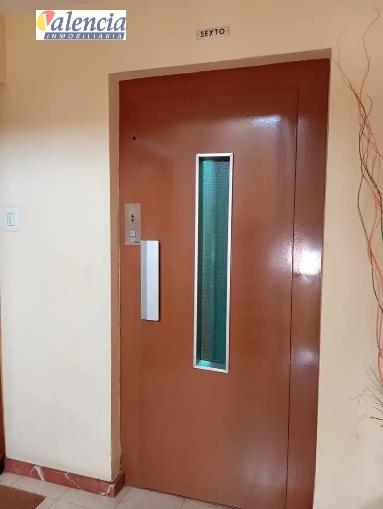 Flat for sale in Valencia