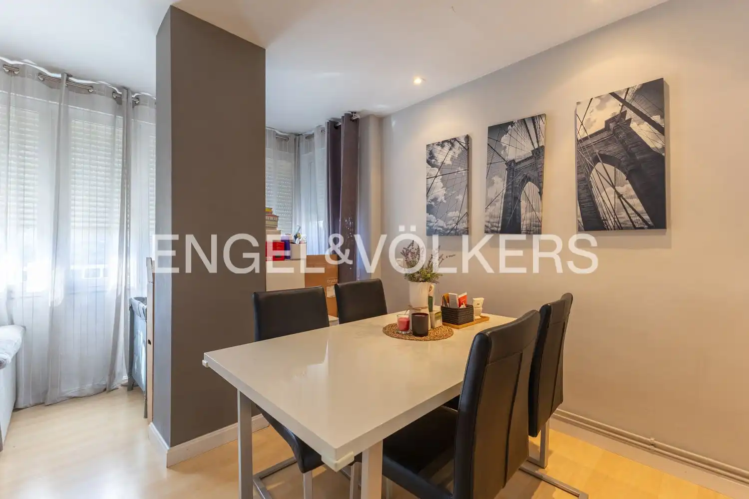 Comedor de Piso en venta en Valencia con Aire acondicionado, Calefacción y Balcón