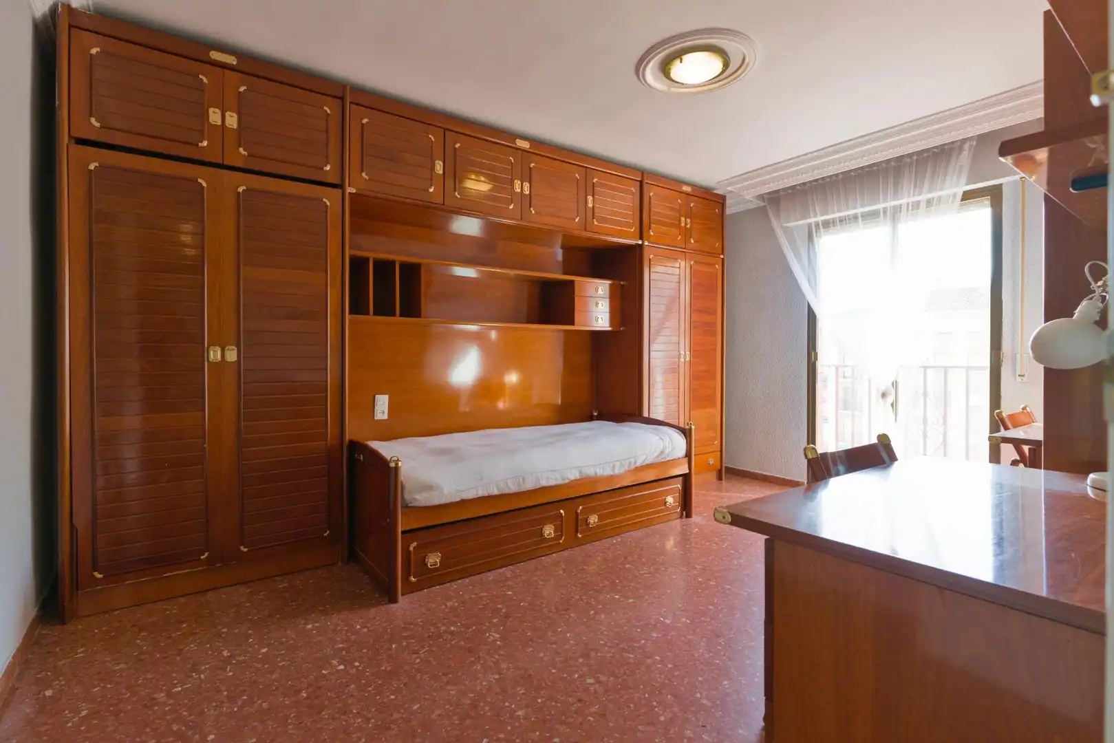 Flat for rent in Calle REY ABU SAID, Fígares